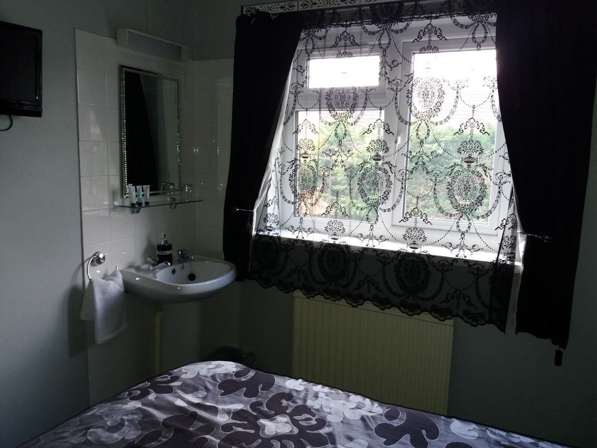 Lynn Hill Guest House Dereham Экстерьер фото
